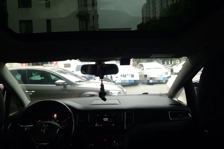 Used Volkswagen Golf 2015 1.4TSI Sportsvan Headliner