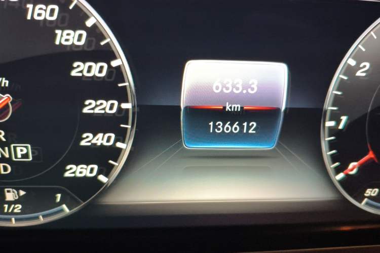 Used Mercedes-Benz CLS 2018 CLS 300 Luxury Model
