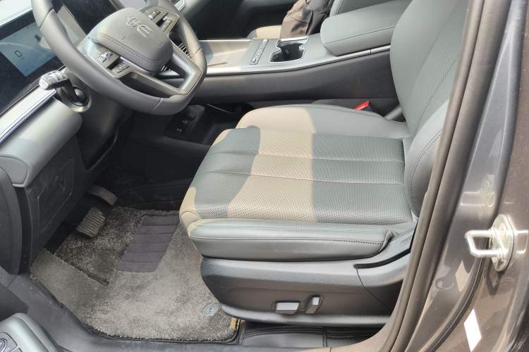 Used BYD Song Pro New Energy 2026 Model DM-i 133KM Progressive Version Left Front Seat