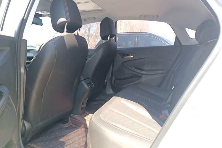 Used Buick Verano 2023 Pro Enjoyment Edition Left Rear Seat
