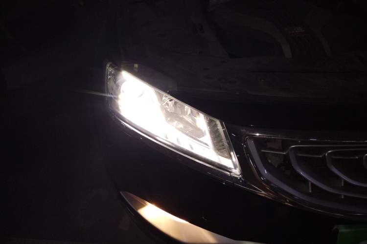 Used Geely Auto Emgrand GT 2015 1.8T Flagship Model