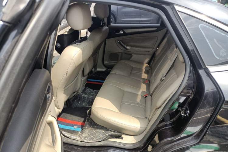 Used Ford Mondeo 2011 2.3L Fashion Edition
