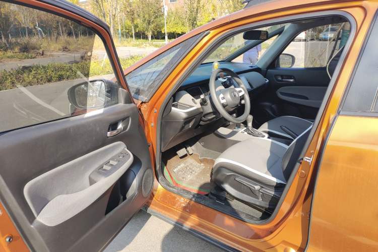 Used Honda LIFE 2021 1.5L CVT CRO-SS Fun Edition