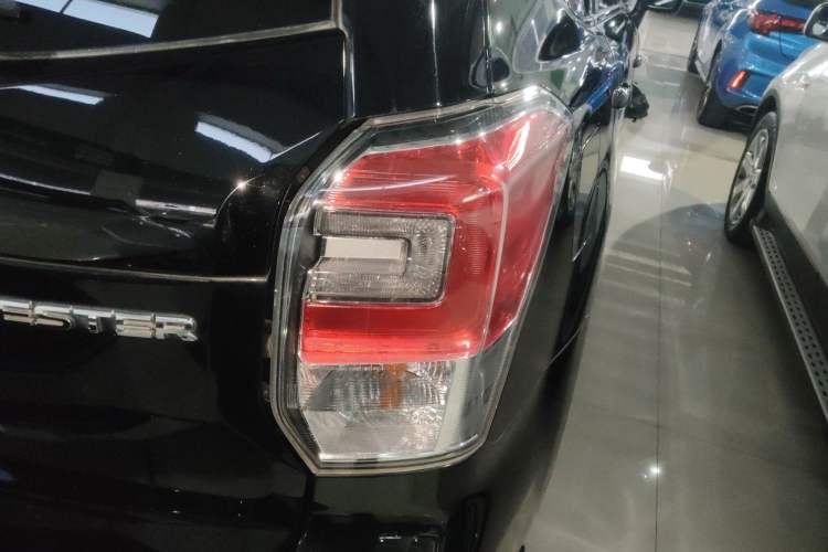 Used Subaru Forester 2018 2.0i Fashion Navigation Edition