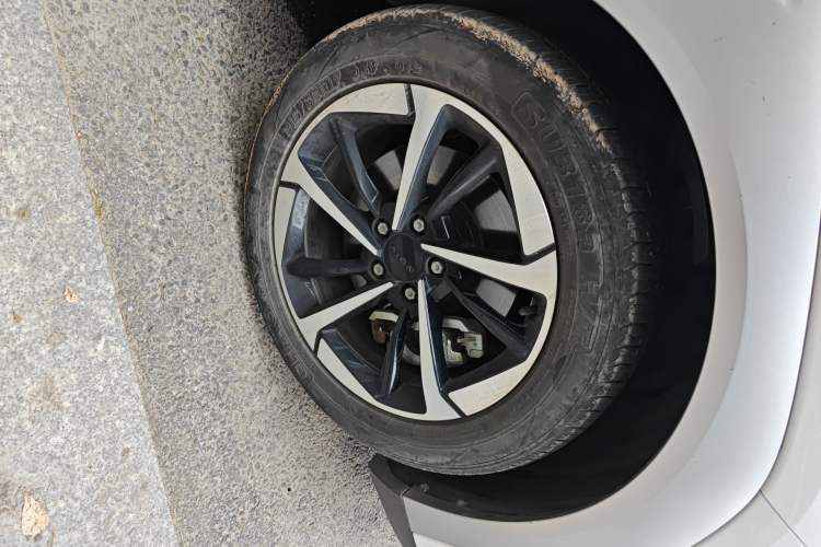 Used AION Y 2023 Plus 510 Smart Edition