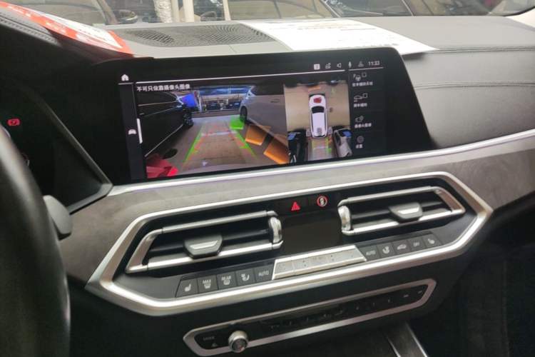 Used BMW X5 2019 xDrive40i M Sport Package Audio And AC Panel