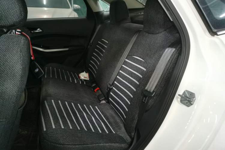 Used Ford Escort 2019 Revised Version 1.5L Automatic Enjoyment Type China VI Standard Left Rear Seat