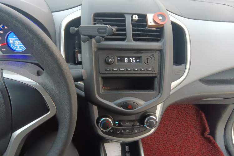 Used CHANGAN Benni E-Star 2021 National Edition Xinyue Version (Fast-Charging Edition) Lithium NMC Audio And AC Panel