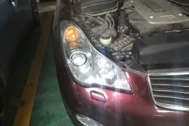 Used Infiniti QX50 2013 2.5L Two-Wheel-Drive Elegant Edition
