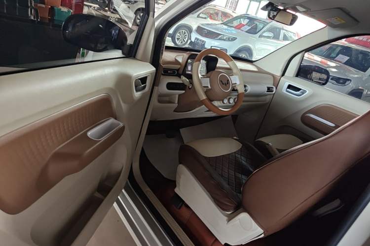 Used Wuling Hongguang MINIEV 2024 3rd Generation 215km Youth Edition