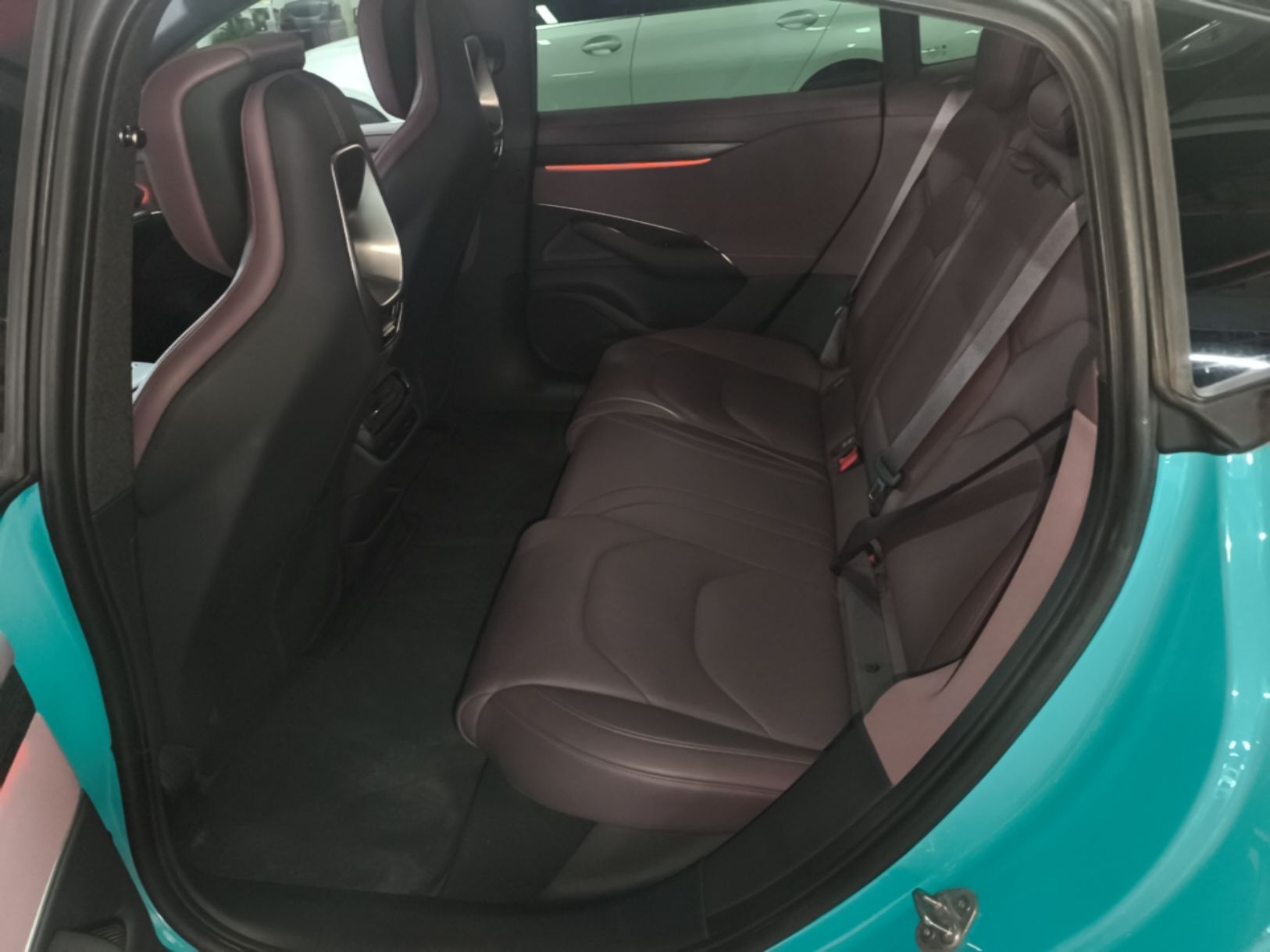 Xiaomi Auto SU7 2024 Rear-Drive Long-Range Intelligent Driving Version — снимка 20