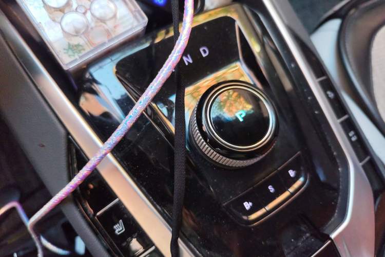 Used BAIC Beijing EU5 2018 R550 Smart Trend Edition Gear Lever