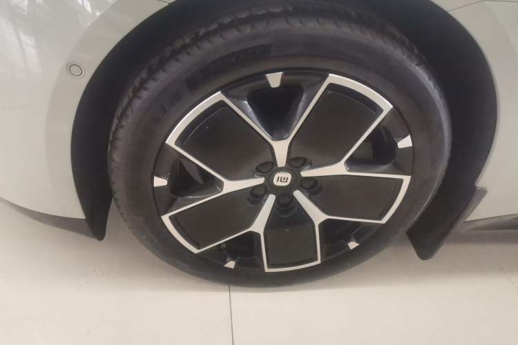 Used Xiaomi Auto SU7 2024 Rear-Drive Long-Range Intelligent Driving Version