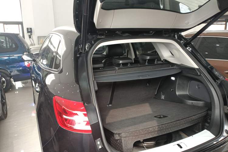 Used Hongqi HS5 2022 Revised Version 2.0T Smart Connect Flagship Edition