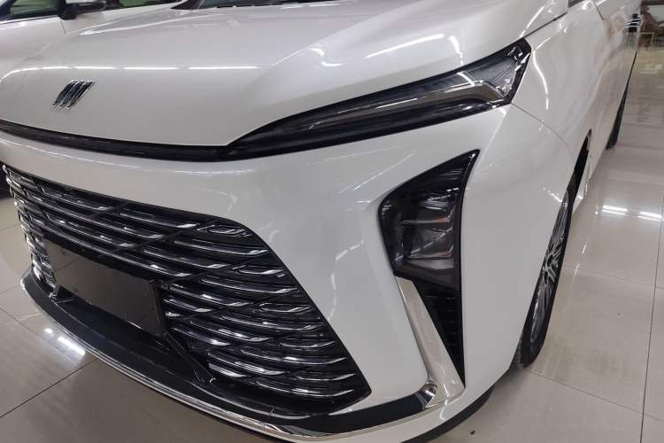 Used Buick GL8 2025 Lu Zun Smart Enjoyment Edition