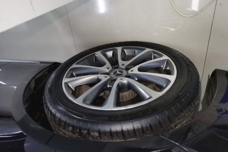 Used Mercedes-Benz E-Class 2019 E 200 L