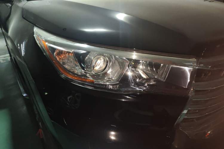 Used Toyota Highlander 2015 2.0T Four-Wheel Drive Luxury Edition 7-Seater