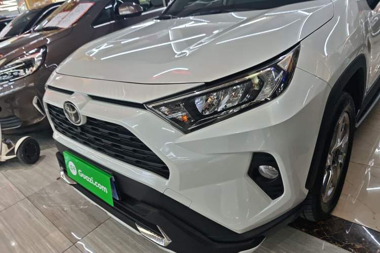 Used Toyota RAV4 2021 2.0L CVT 4x4 Style PLUS Edition