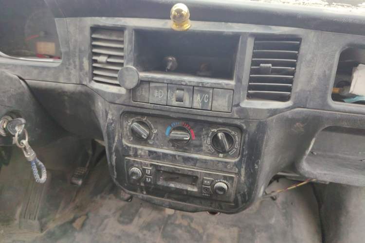 Used Wuling Zhiguang 2013 1.0L Practical Version