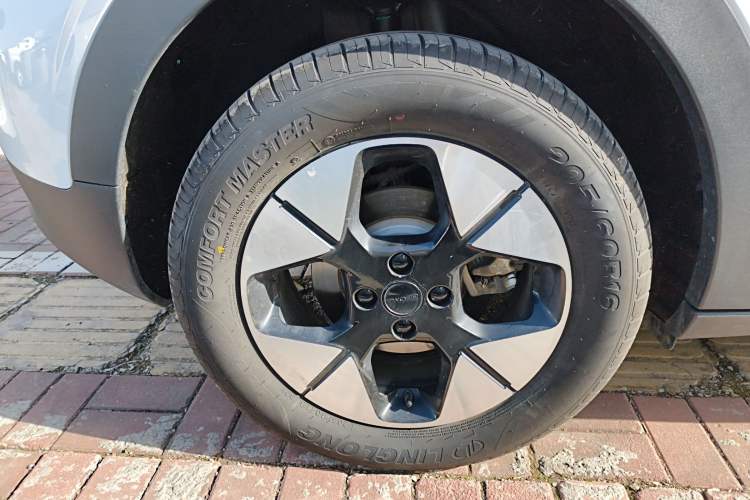 Used Geely Galaxy Geome 2025 UP 410km Exploration Edition
