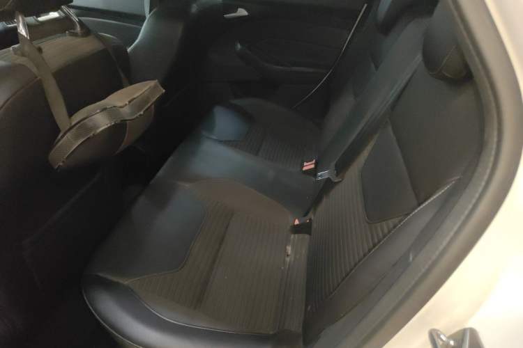 Used Ford Focus 2015 Hatchback EcoBoost 125 Automatic Supreme Style Edition
