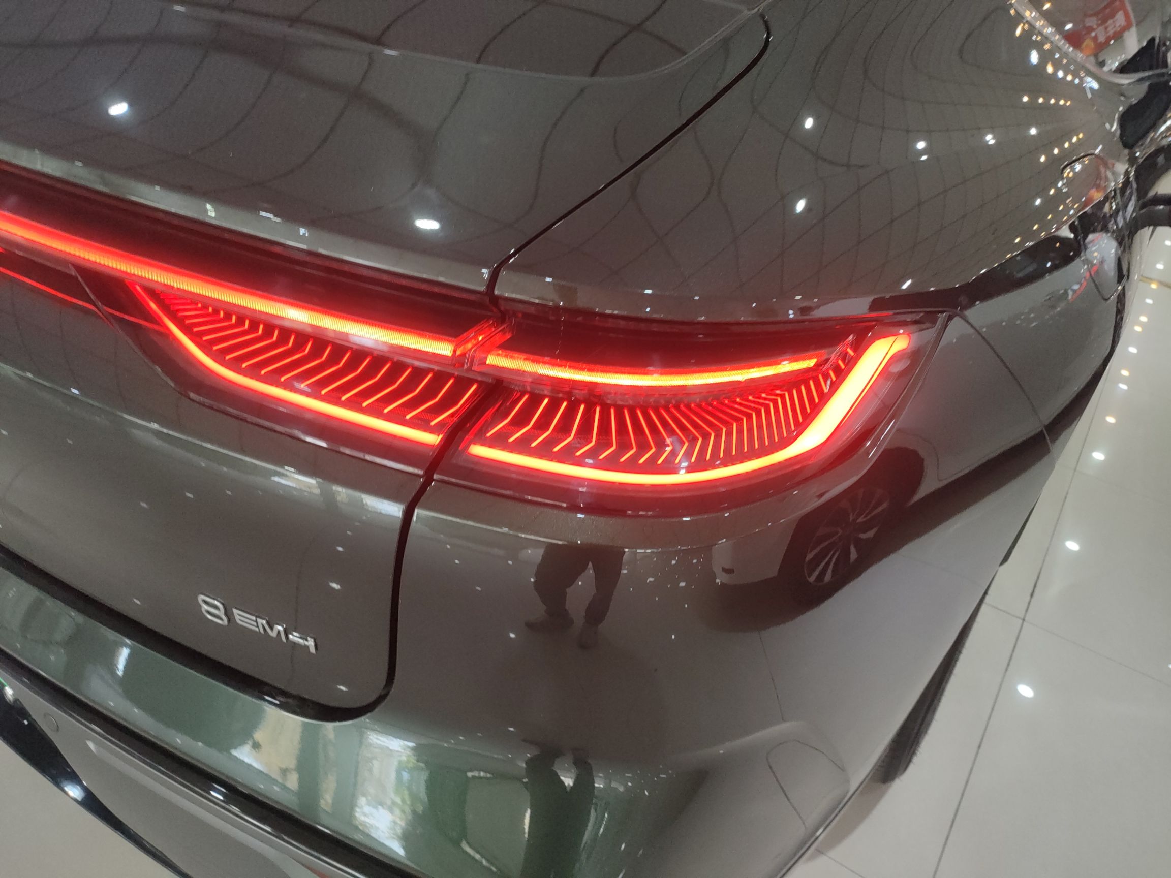 Geely Galaxy 8 2025 130km EM-i Deluxe Edition — снимка 9