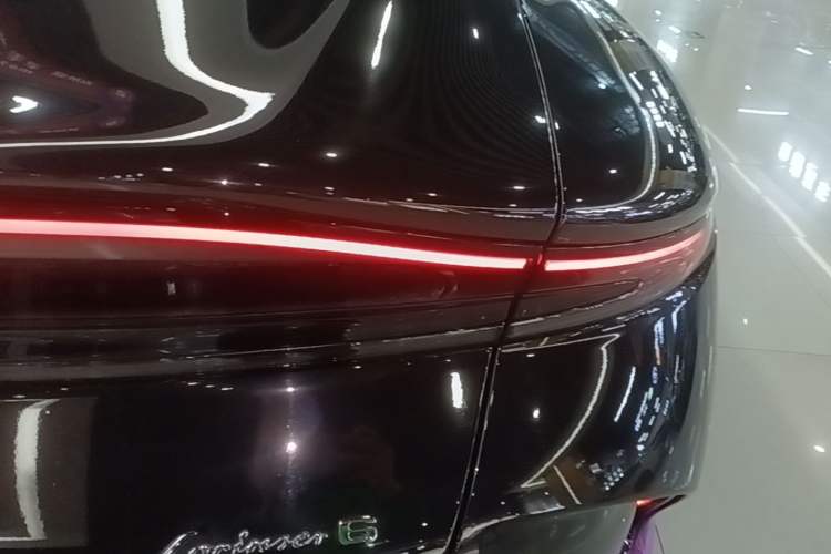 Used IM L6 2024 Max Standard Edition Right Rear Taillight