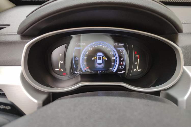 Used Geely Auto Emgrand X7 Sport 2016 1.8TD Automatic ZhiZun Version