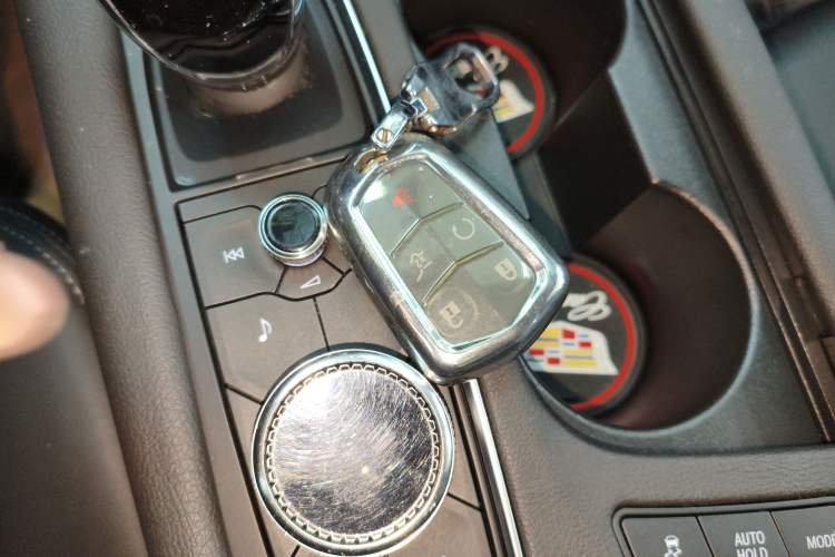 Used Cadillac XT6 2022 2.0T Six-Seater Four-Wheel Drive Luxury Version