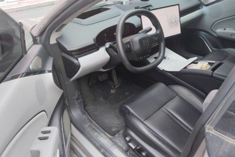 Used Zeekr 007 2024 Rear-Drive Enhanced Version 75 kWh Left Front Seat