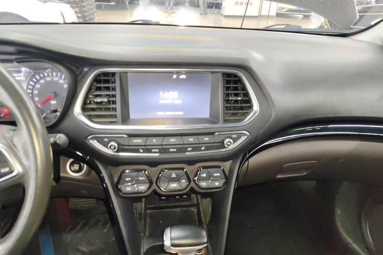 Used GAC Trumpchi GS4 2016 235T G-DCT Luxury Edition
