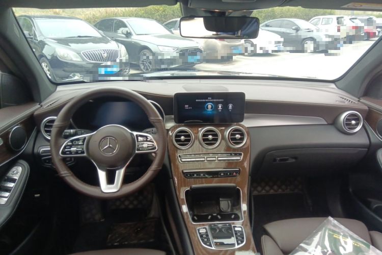 Used Mercedes-Benz GLC 2022 Refreshed GLC 300 L 4MATIC Dynamic Edition Prestige Version Center Console