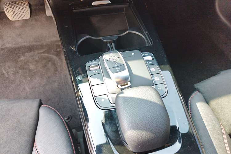 Used Mercedes-Benz A-Class 2024 A 200 L Fashion Model Gear Lever
