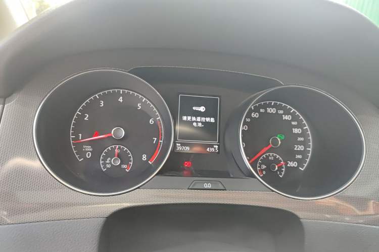 Used Volkswagen Golf Sportsvan 2018 230TSI Automatic Trend Edition Instrument Cluster