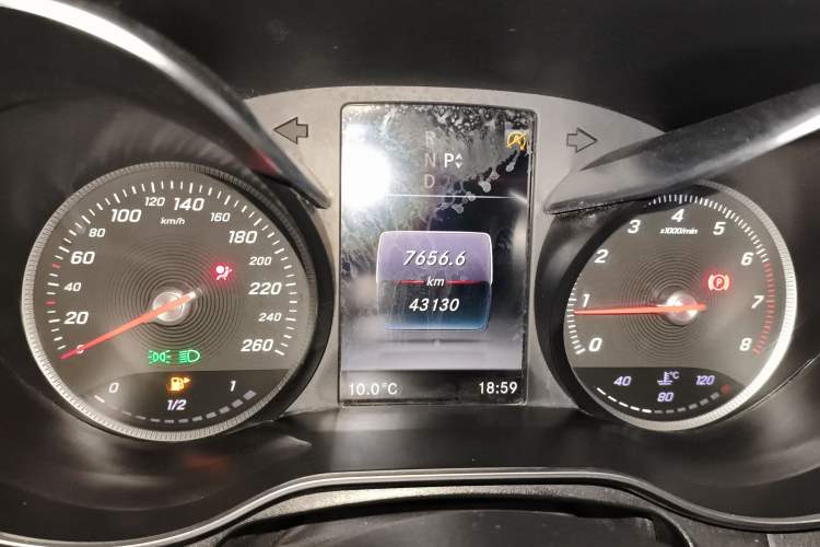 Used Mercedes-Benz GLC Coupe 2018 GLC 200 4MATIC Coupe SUV Instrument Cluster