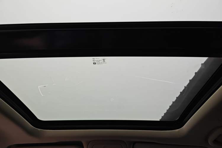 Used Cadillac XT5 2018 25T Luxury Model