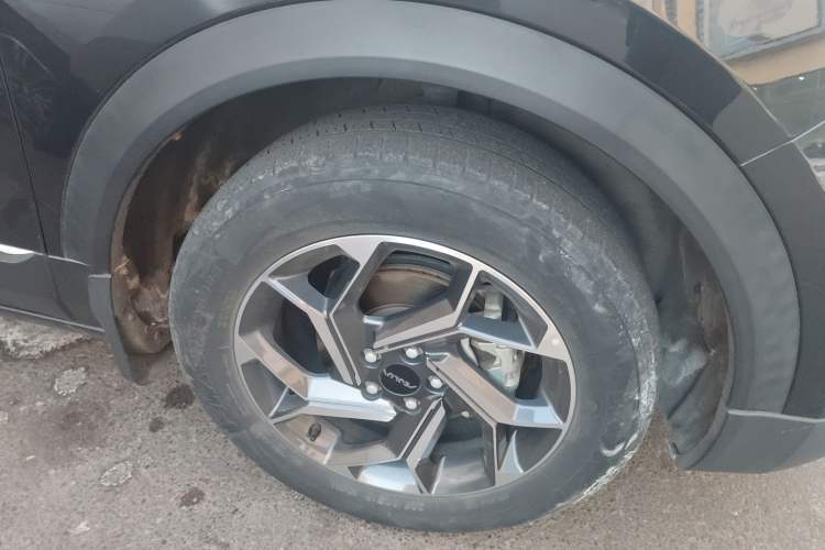 Used Dongfeng Aeolus AX7 2021 1.6T Automatic Zhiyue Edition Right Front Wheel Hub