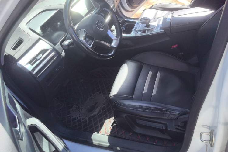 Used BYD Qin Pro New Energy 2019 DM Super Edition 1.5TI Automatic Smart Connect X-Trail Model China VI Standard Left Front Seat