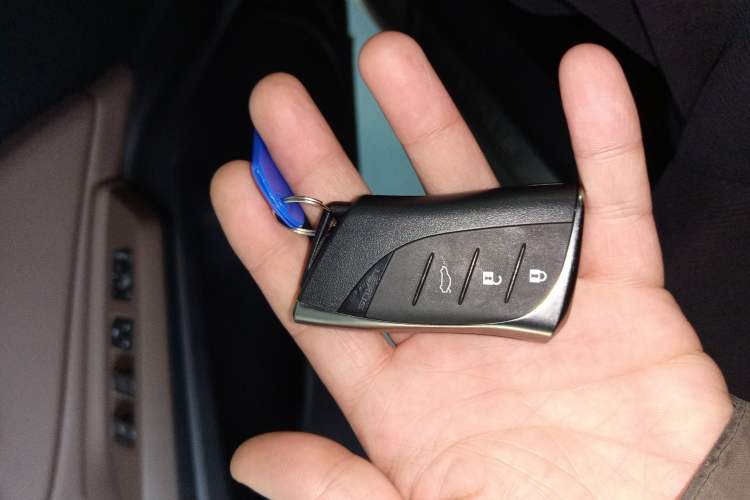 Used Lexus ES 2025 200 Premium Edition