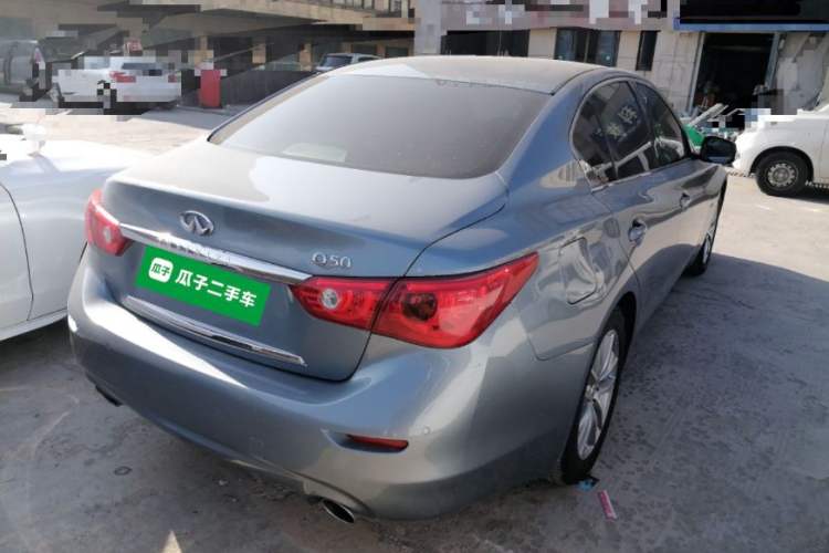 Used Infiniti Q50 2014 2.0T Luxury Edition