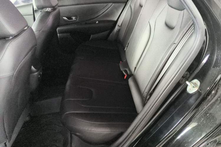 Used Hyundai Elantra 2021 1.5L CVT GLX Elite Edition