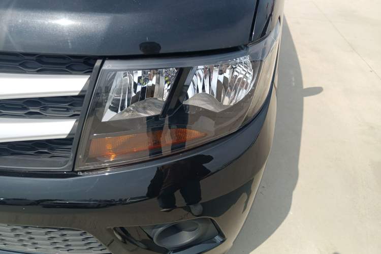 Used JAC Refine M3 2019 Creator Edition 1.8L Luxury Model Left Front Headlight