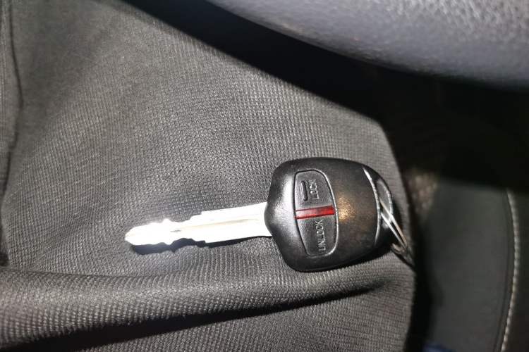 Used Mitsubishi ASX 2013 2.0L CVT Two-Wheel Drive Elite Edition