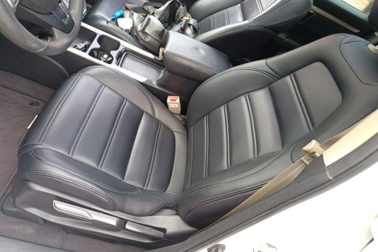 Used Honda CR-V 2021 240TURBO CVT 2WD Comfort Version Left Front Seat