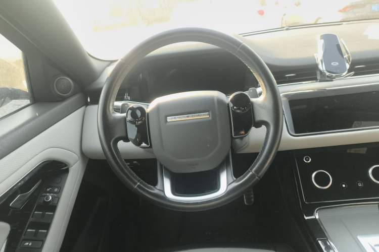 Used Land Rover Range Rover Evoque 2020 249 PS R-DYNAMIC S Sport Edition