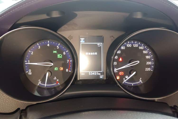 Used Toyota IZOA 2018 2.0L Yichi Edition China V Standard
