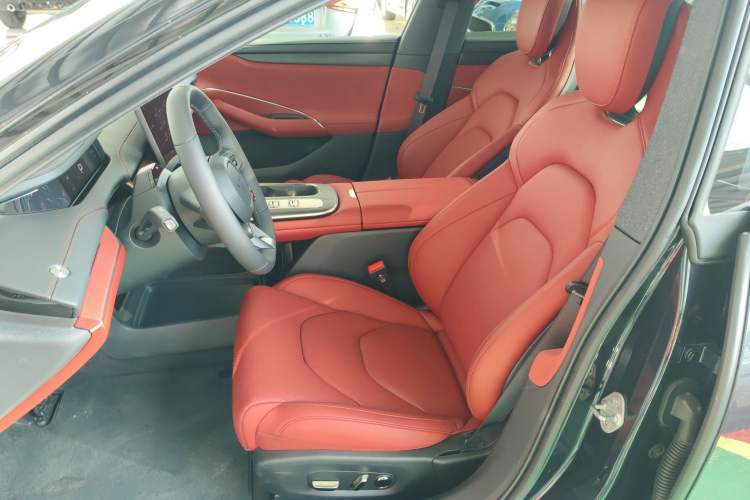 Used Xiaomi Auto SU7 2024 Rear-Drive Long-Range Intelligent Driving Version