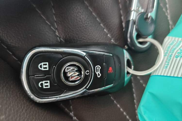 Used Buick GL8 2021 Land Cruiser Executive Class 652T Luxury Model