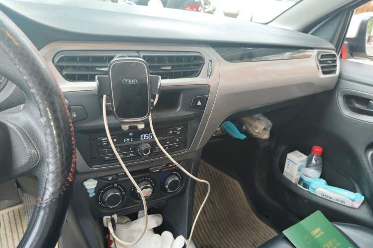 Used Peugeot 301 2017 1.6L Manual Comfort Edition Audio And AC Panel