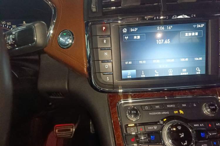 Used Lincoln Continental 2019 2.0T Two-Wheel Drive Prestige Version China VI Standard